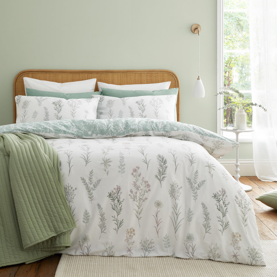 Bianca Wild Flowers 200 Thread Count Cotton Duvet Cover Set with Pillowcase Green