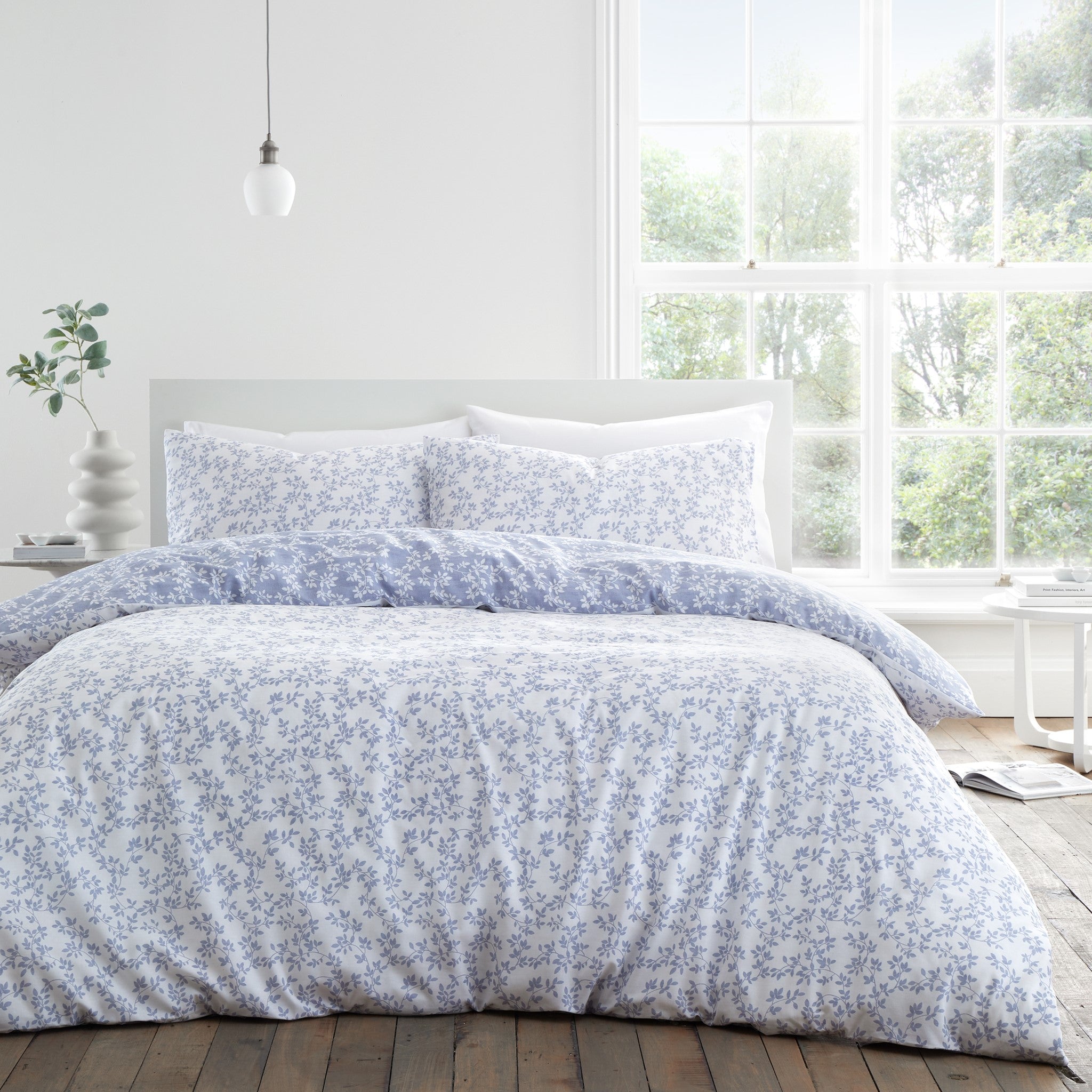 Bianca Shadow Leaves 200 Thread Count Cotton Single Duvet Cover Set with Pillowcase French Blue