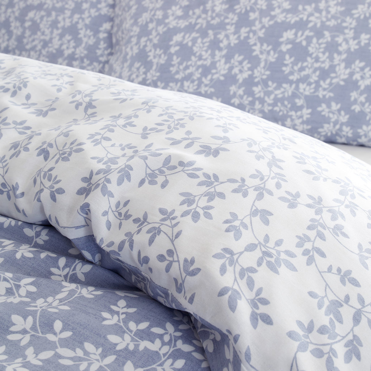 Bianca Shadow Leaves 200 Thread Count Cotton Single Duvet Cover Set with Pillowcase French Blue
