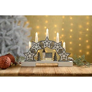 32cm Battery Operated  Lit Star And Village Candle Bridge