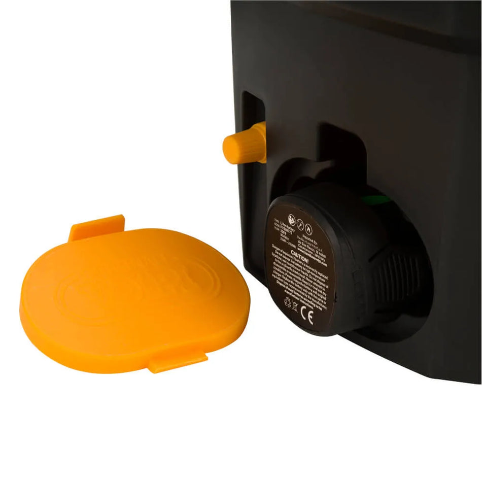 Volpi Vita 16L Battery Sprayer with Battery & Charger