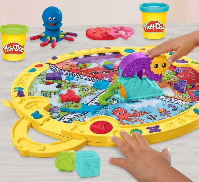 Play-Doh Fold N Go Playmat