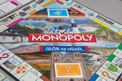 Monopoly as Gaeilge