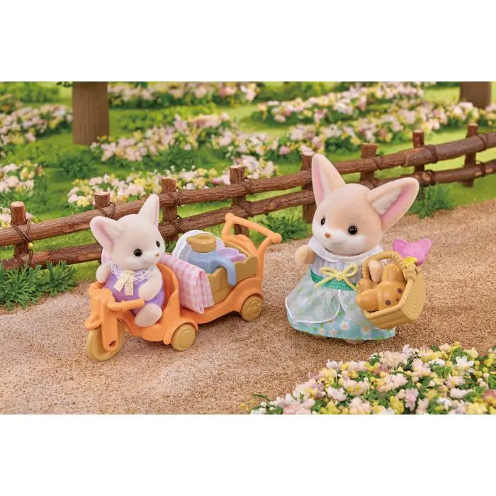 Sunny Picnic Set Fennec Fox Sylvanians