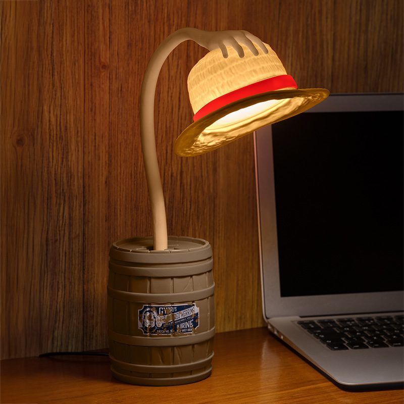 One Piece Straw Hat Poseable Light