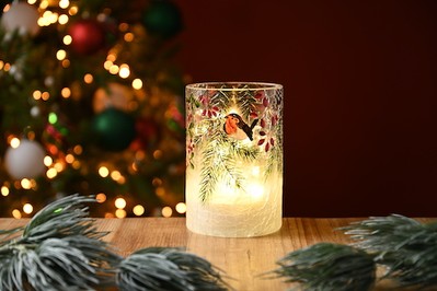 15cm Lit Robin/Berries Crackle Votive Battery Operated