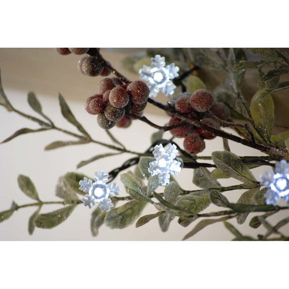 100 Battery 8 Function Snowflake Lights With Timer