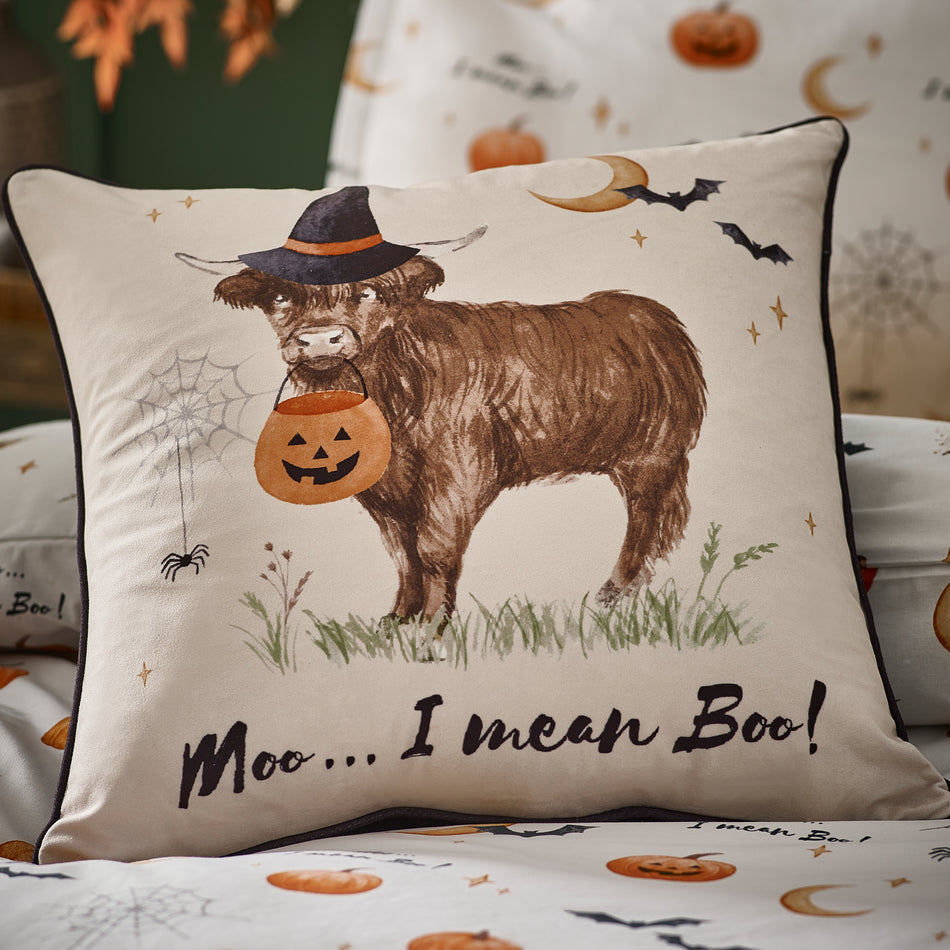 Catherine Lansfield Halloween Highland Cow Soft Touch 45x45cm Cushion Natural