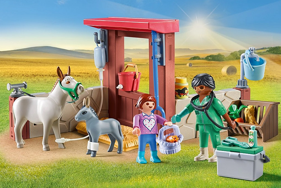 Playmobil Farmyard Vet