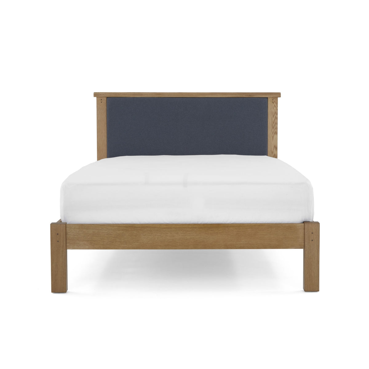 Burford 4'6 Upholstered Bed