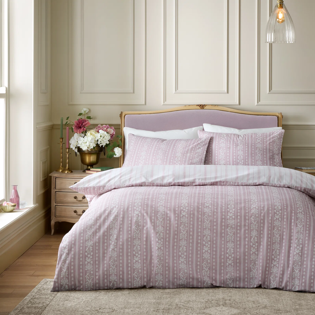 Regency Stripe Pink Quilt Set