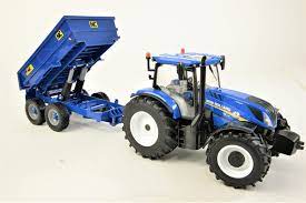 Britains New Holland T6 Tractor & Trailer