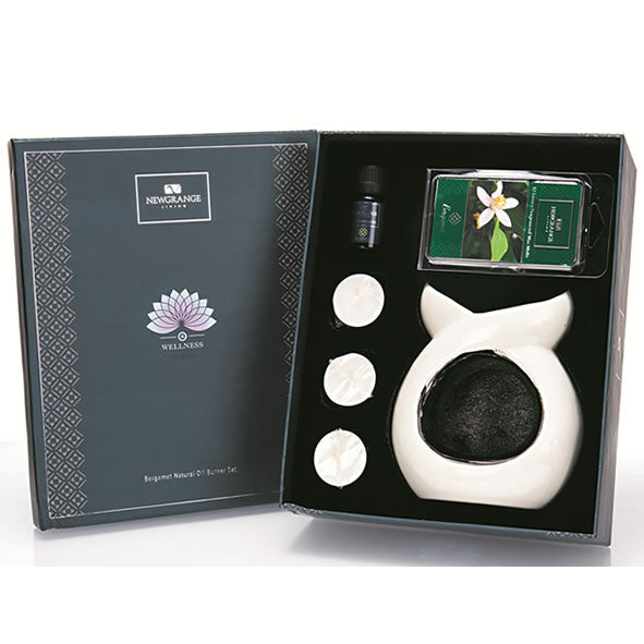 Newgrange Living White Cross Wax Melt Burner Set - Bergamont